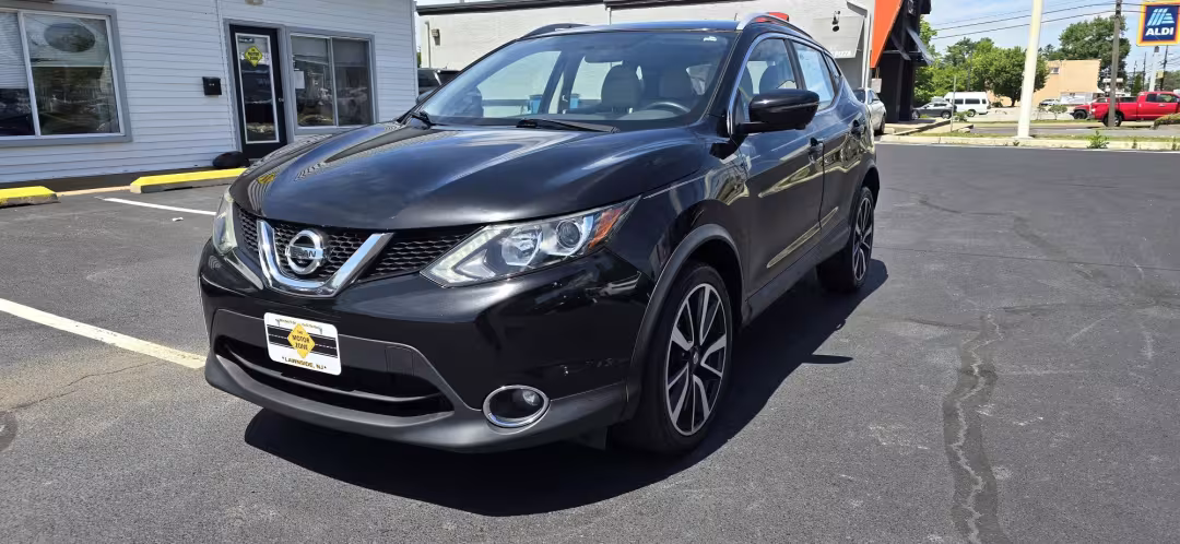 2017 Nissan Rogue Sport - JN1BJ1CRXHW118185 - Image #1